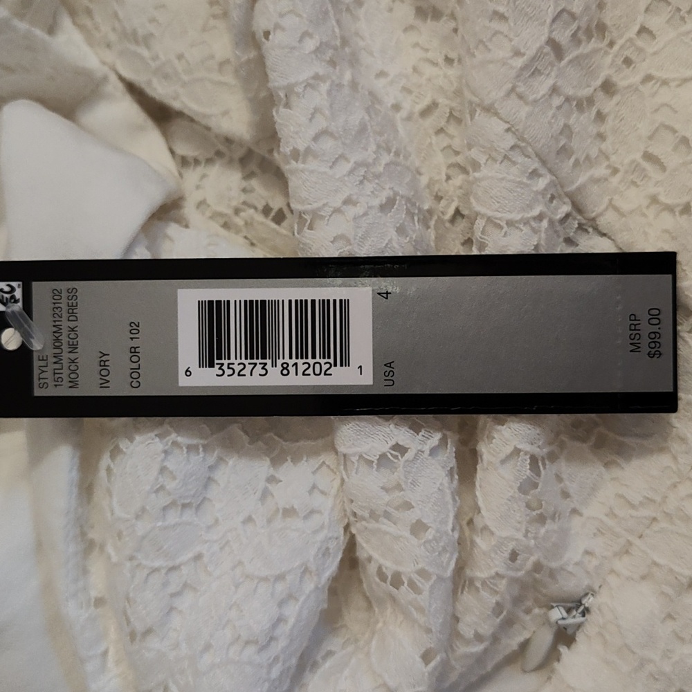 White Tahari Sleeveless Dress - Picture 12 of 16